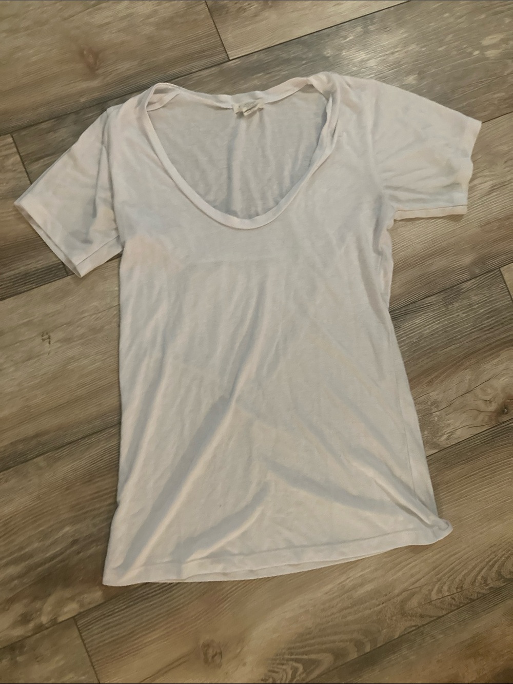 Love Rocks Women’s Basic Roundneck Tshirt Size S